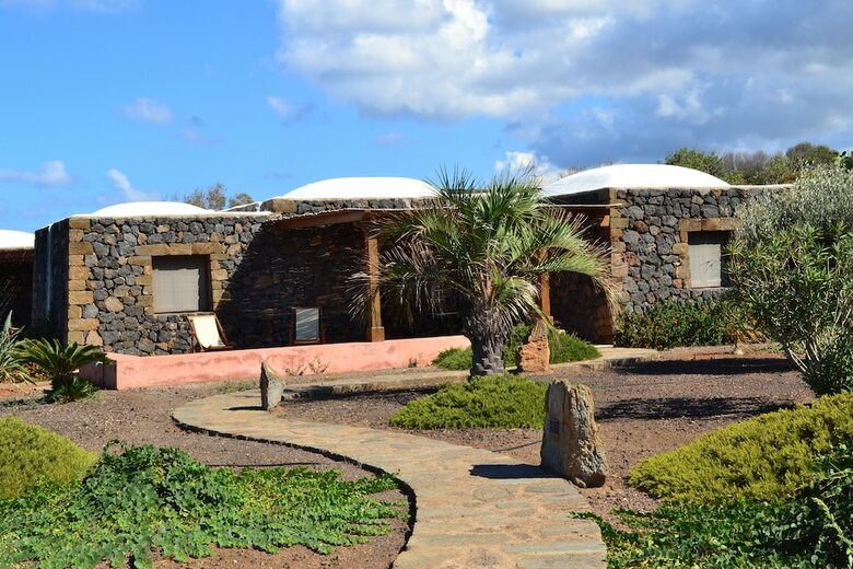 Resort Dammusi Sotto Le Stelle