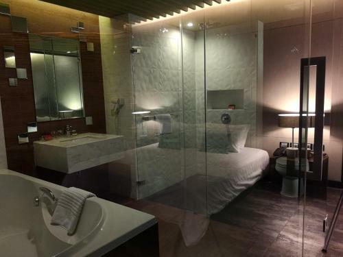Hotel Tsix5 Quarter