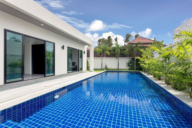 Large 3br Villa With Big Pool By Intira