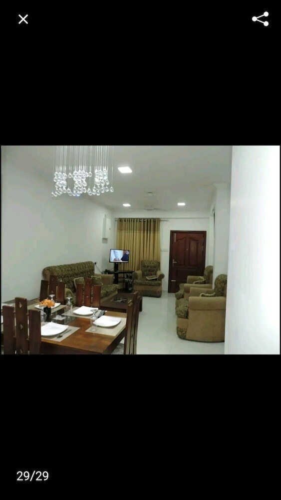 Sara Luxury  Apartment