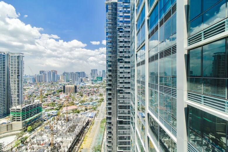 One Uptown Residence Bgc