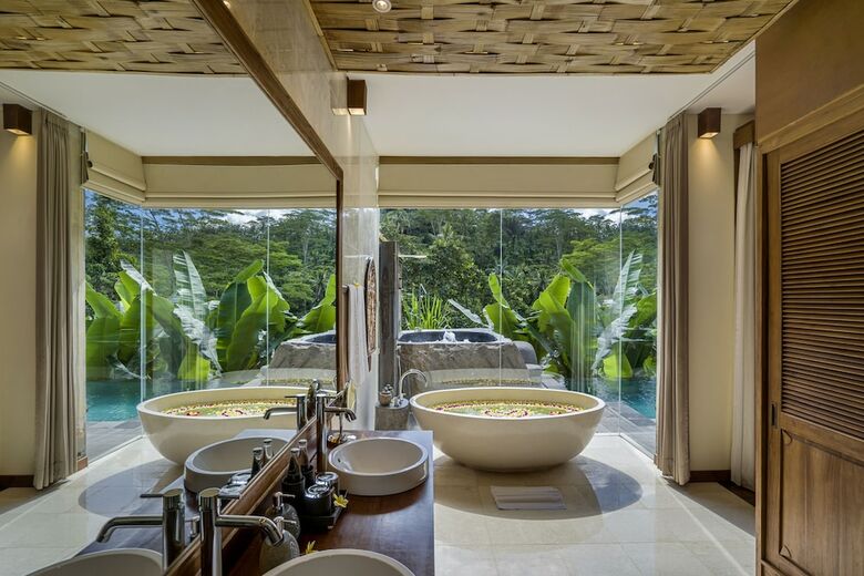 Hotel The Kayon Jungle Resort By Pramana