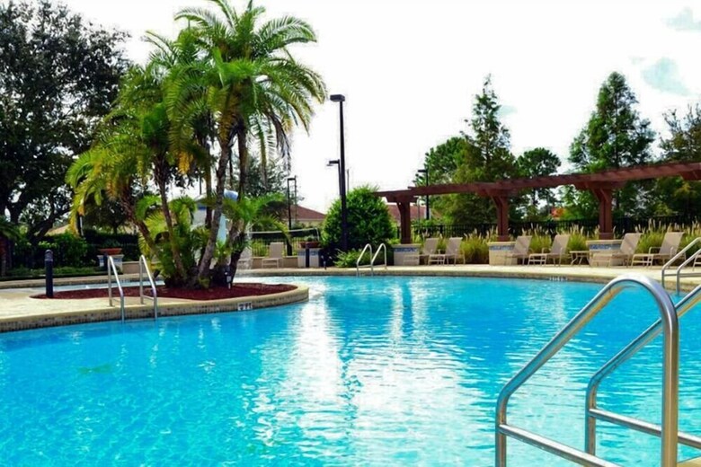 Villa Fonseca - Lucaya Village