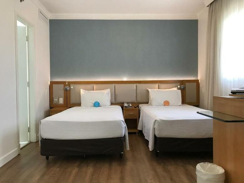 Hotel Comfort Suites Oscar Freire