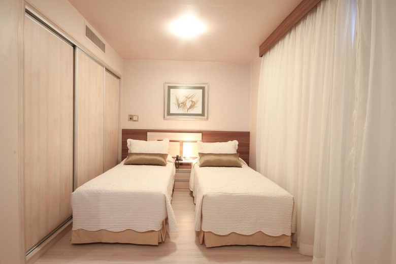 Hotel Le Premier Suites