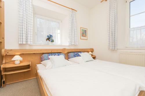 Apartamento Villa Waldfrieden - Ferienwohnungen Und -haus