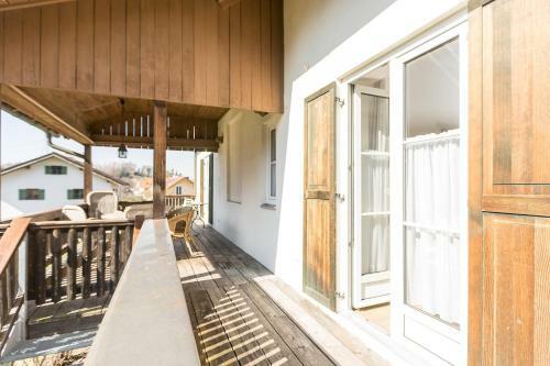 Apartamento Villa Waldfrieden - Ferienwohnungen Und -haus
