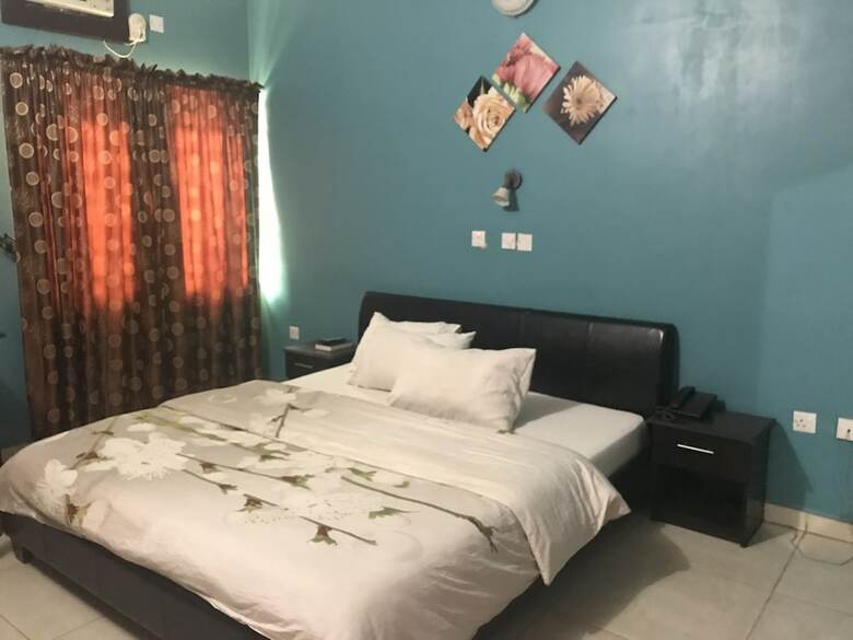 Hotel Richmond Hills Suites