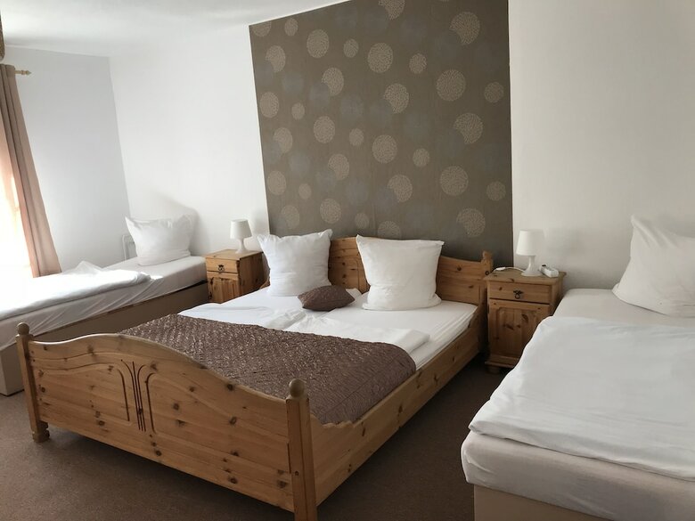 Bed & Breakfast Pension Neusch�nau