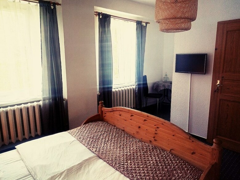 Bed & Breakfast Pension Neusch�nau