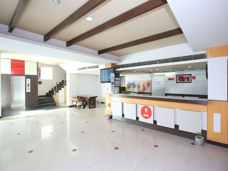 Oyo 13876 AA Hotel And Resorts