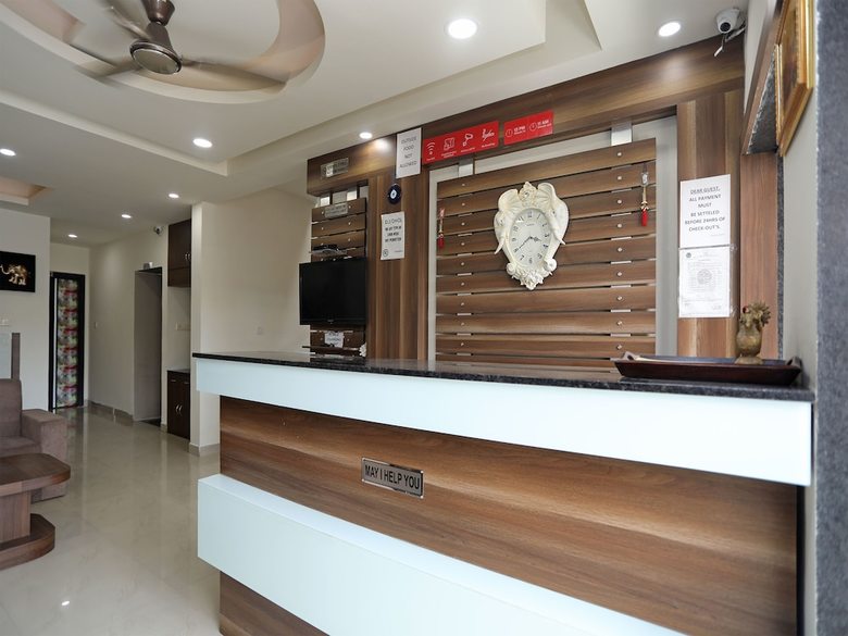 Hotel Oyo 14593 Smart Rooms By Shree Vatika