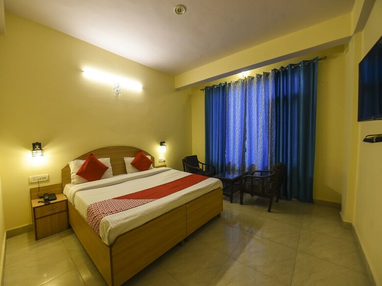 Oyo 14958 Hotel Purnima