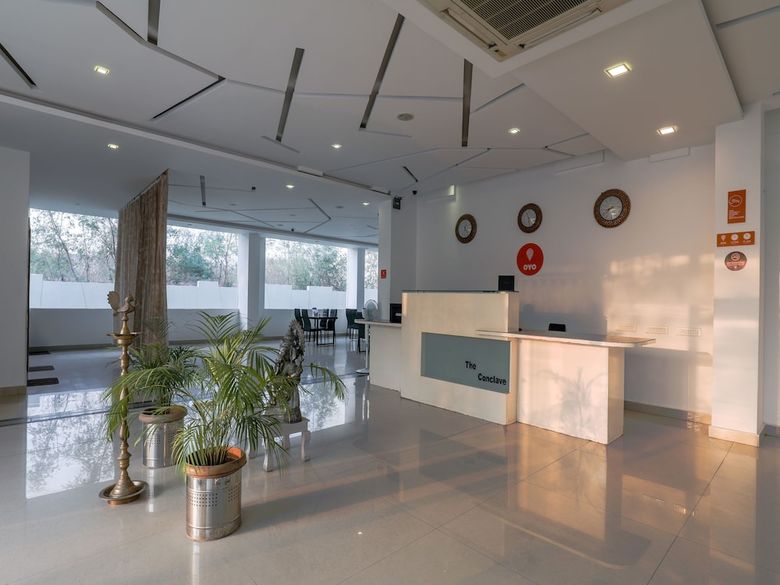 Hotel Oyo 14504 The Conclave