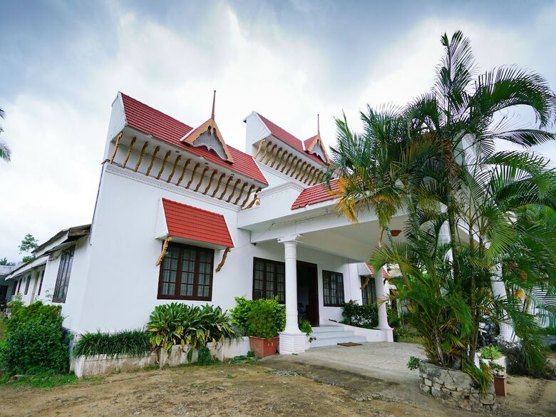 Apartamentos Oyo 15510 Chandana Annexe