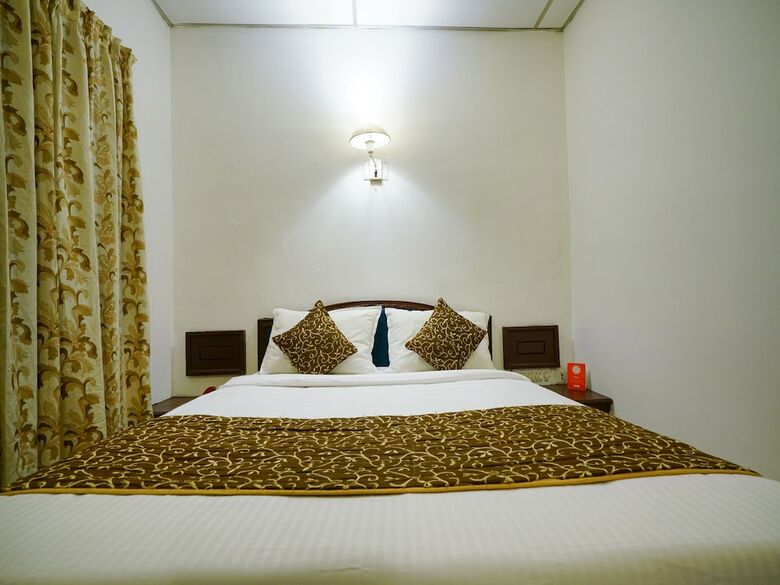 Apartamentos Oyo 15510 Chandana Annexe