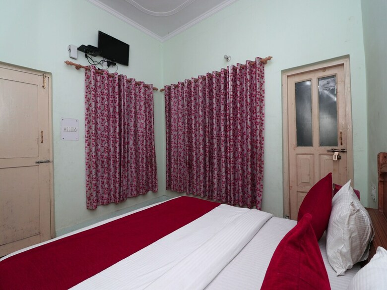 Hotel Oyo 13760 Mount View Dhanaulti Dream