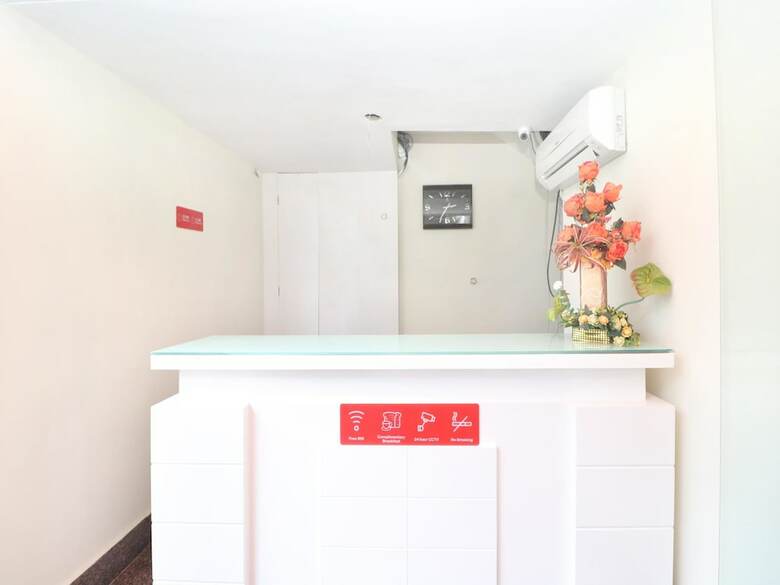 Oyo 15890 Hotel Sunciti Extension