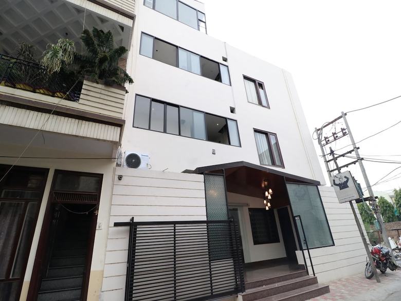 Oyo 15890 Hotel Sunciti Extension