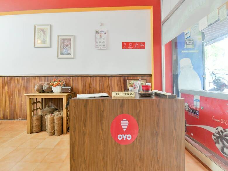 Hotel Oyo 14342 Happy Rooms