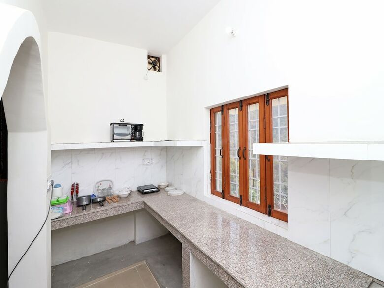 Hotel Oyo 13432 Home Exotic 2bhk Villa Bhimtal