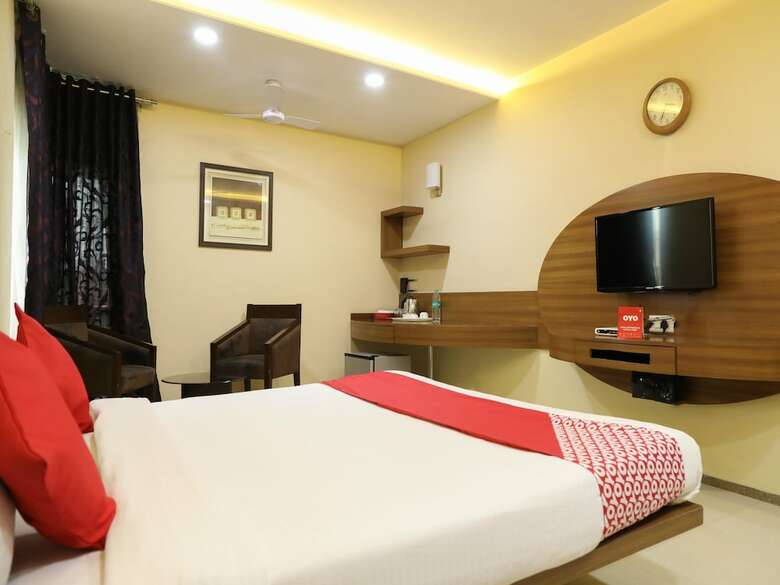 Hotel Oyo 4264 Jog Centre