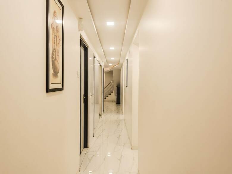 Oyo 7407 Hotel Blue Sea