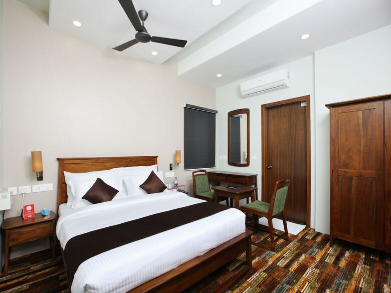 Oyo 13302 Hotel Ashvattha