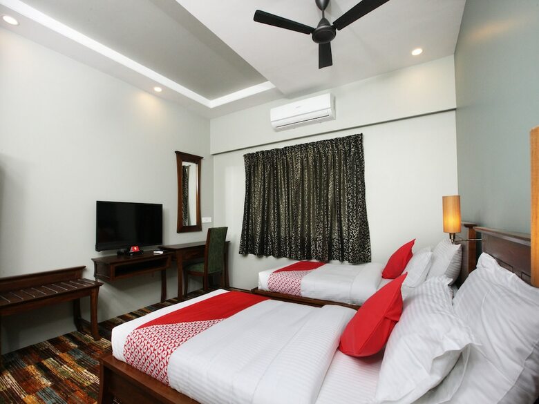 Oyo 13302 Hotel Ashvattha