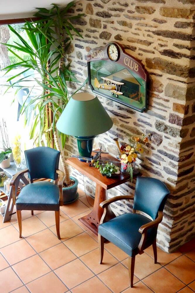 Hotel Chambres D'h�tes Le Colibri