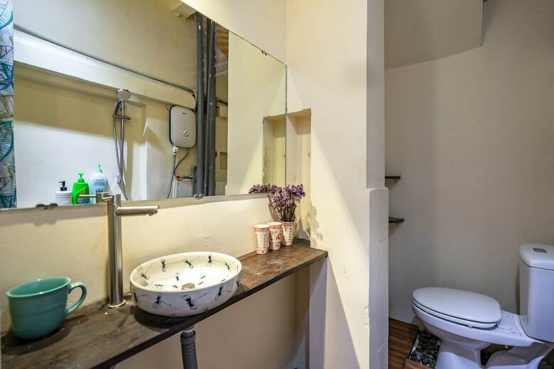 Hotel Holo Opera Saigon Serviced Homestay