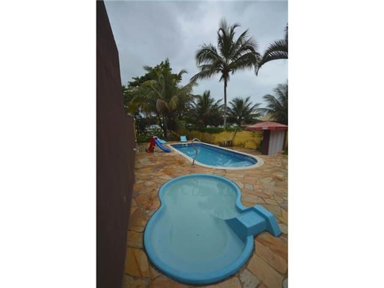 Yellow House Palmeiras Beach Caragu�