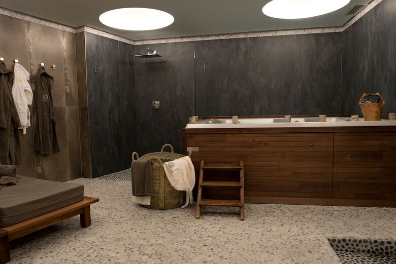 Hotel Fiocco Di Neve Relais & Spa
