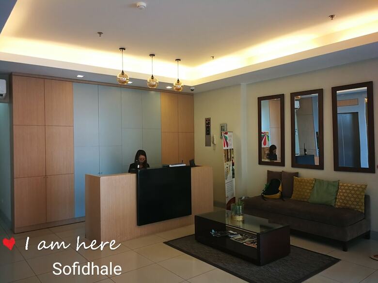 Cozy Condo Studio Near Airport With Wifi