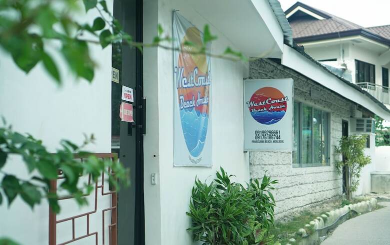 Hotel Westcoast Guest House