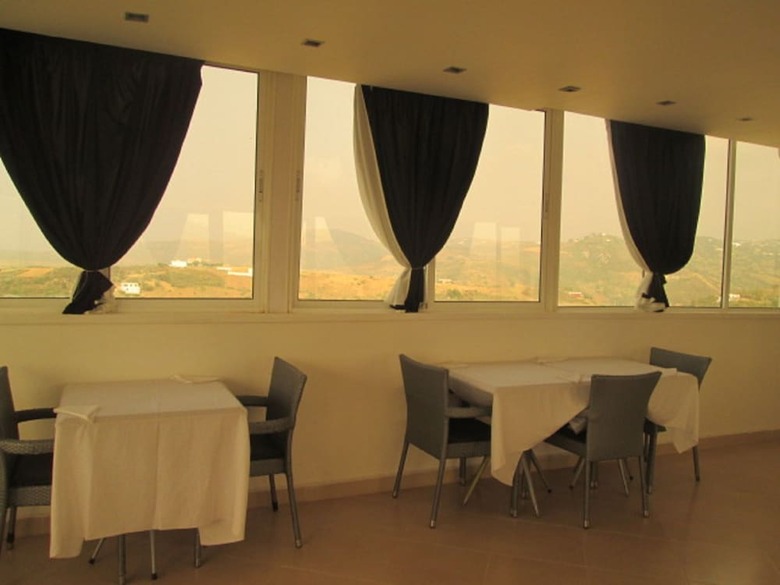 Hotel Malak Tingis