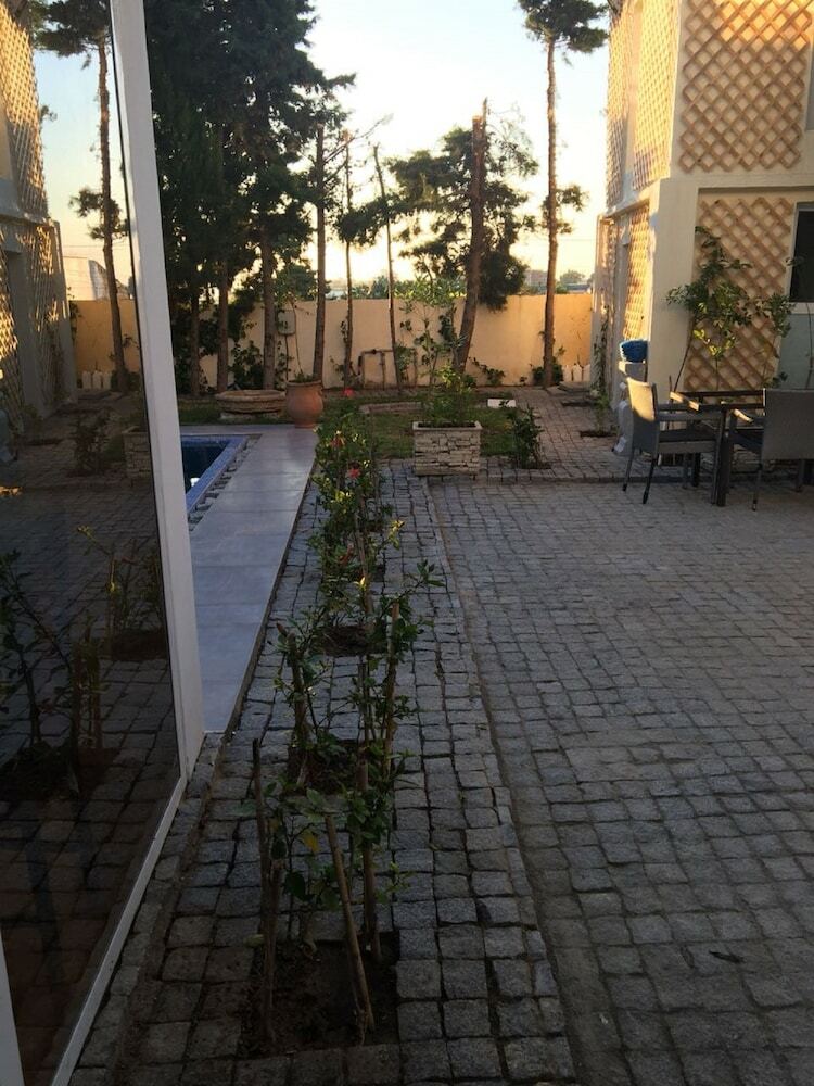 Hotel Malak Tingis