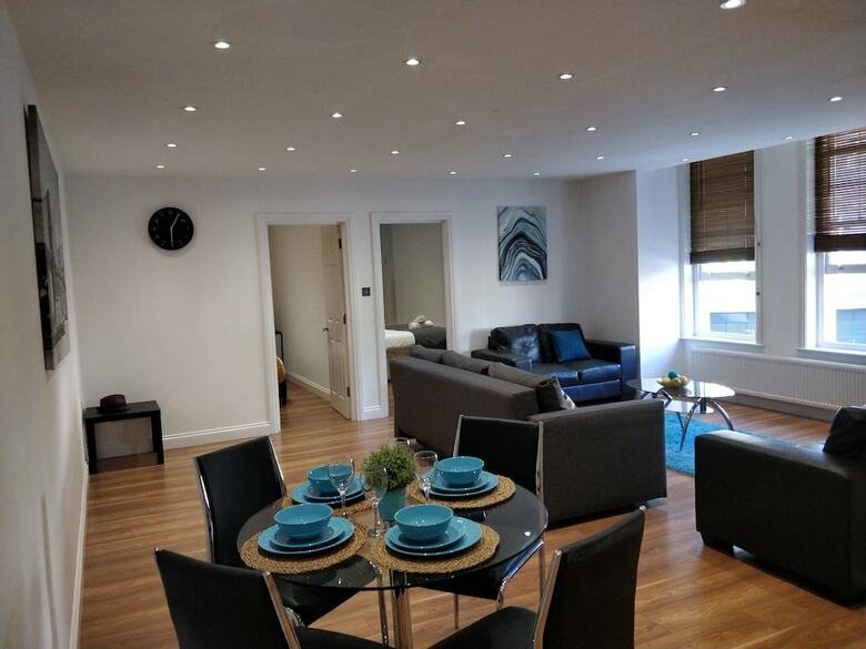 Clifton Apartment