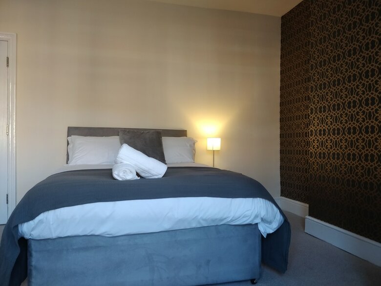 Hotel Lyndhurst House