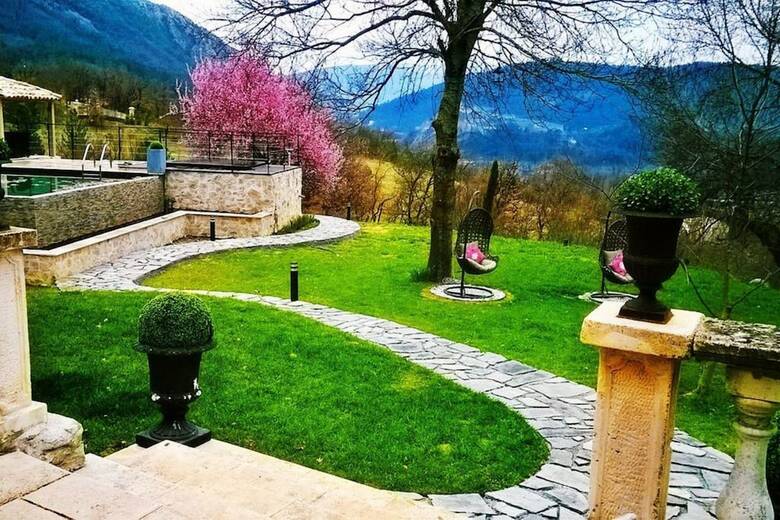 Bed & Breakfast Le Mas Des 5 Fontaines. Chambres D'h�tes