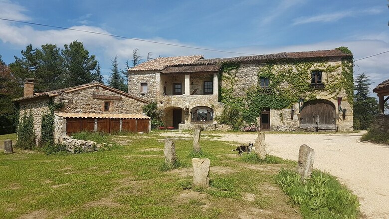 Bed & Breakfast Mas Fabr�gue - Ambiance M�di�vale