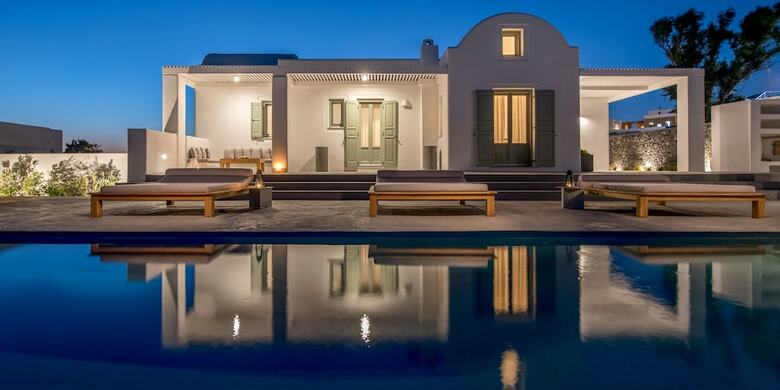 Villa Samsara - Santorini Luxury Retreat