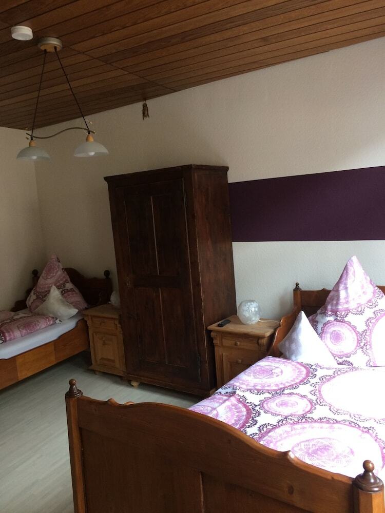 Hotel G�stehaus Zur Fledermaus