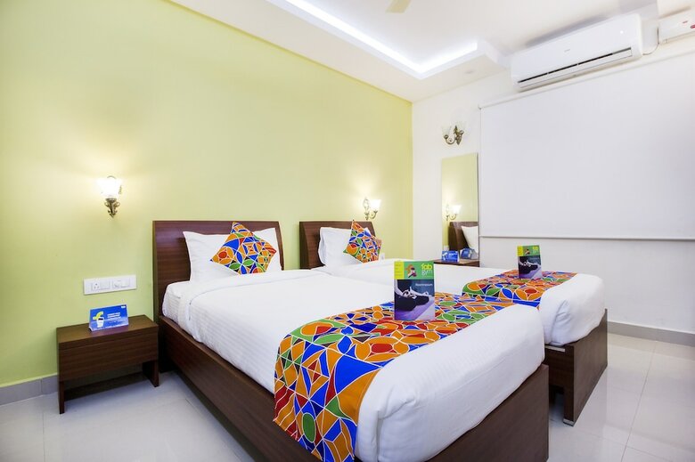 Fabhotel Windsor Castle Inn Brigade Rd