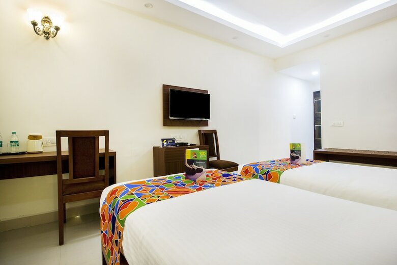 Fabhotel Windsor Castle Inn Brigade Rd