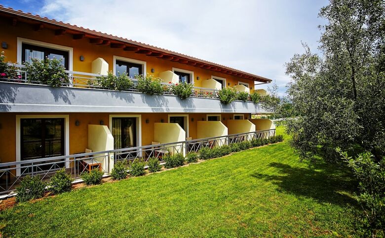 Miramare Hotel Eretria