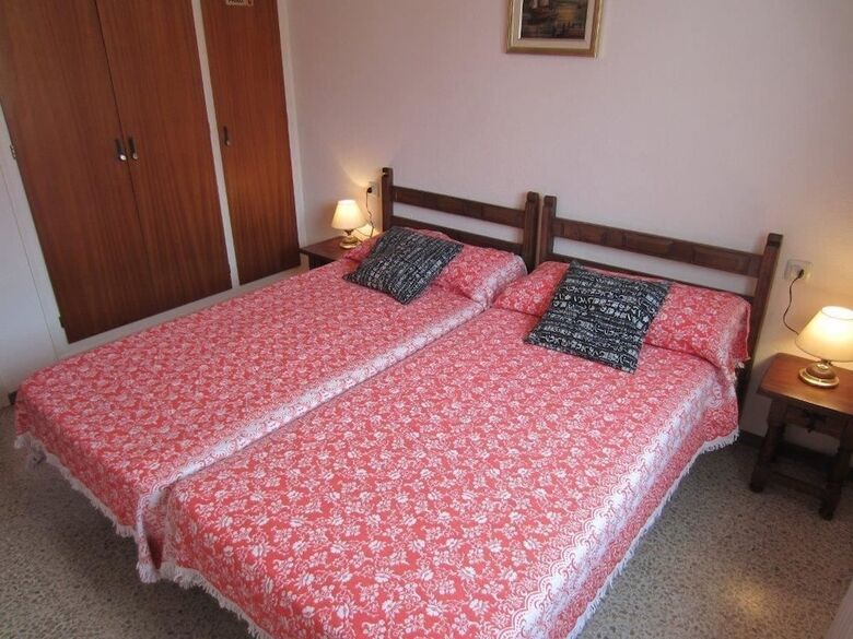 Apartamentos �tico A Pocos Metros de La Playa. - 737