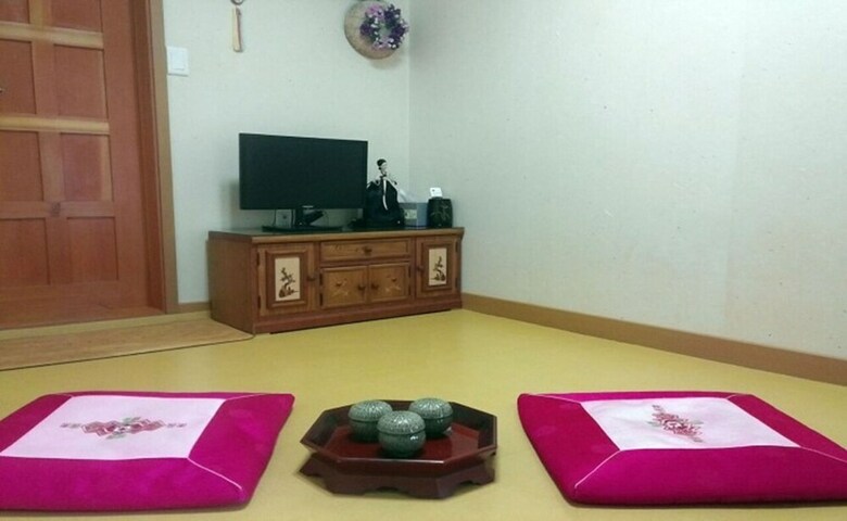 Hotel Yeohaengga