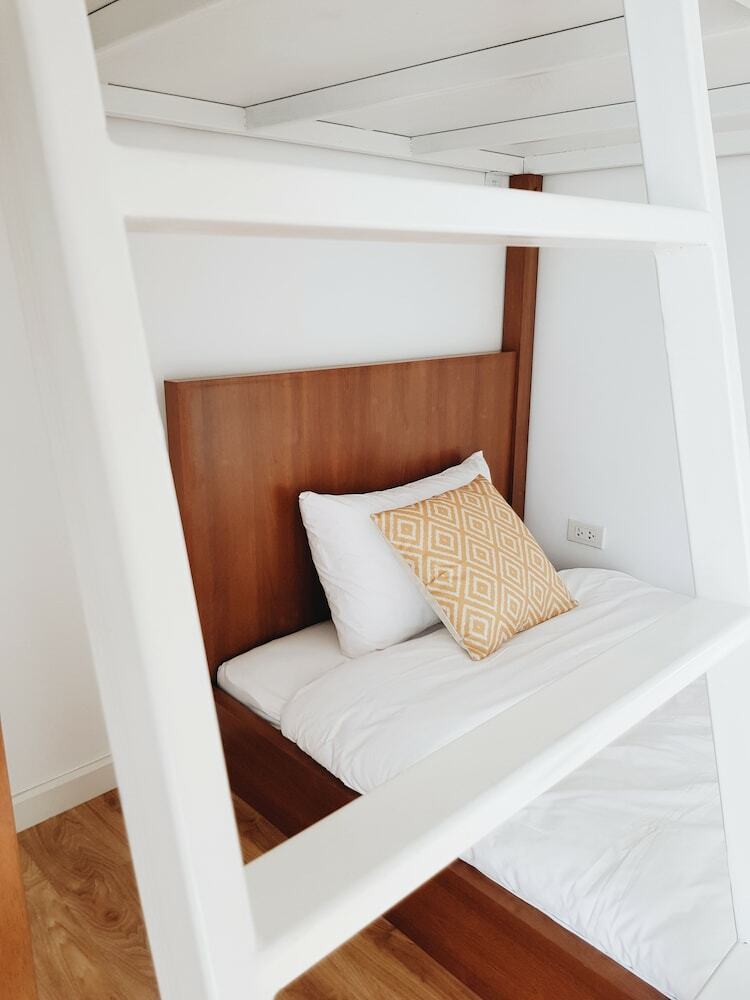 Hostal Lita Bangkok