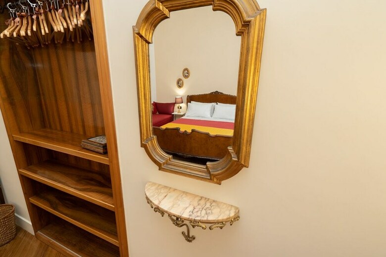 Bed & Breakfast Moon Luxury Rooms & Apartments
